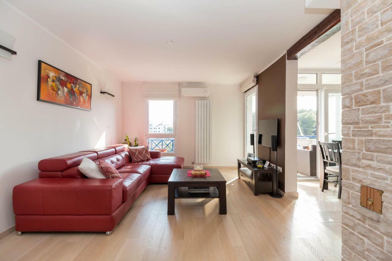 Luxury Apartment Sea Πούλα Εξωτερικό φωτογραφία